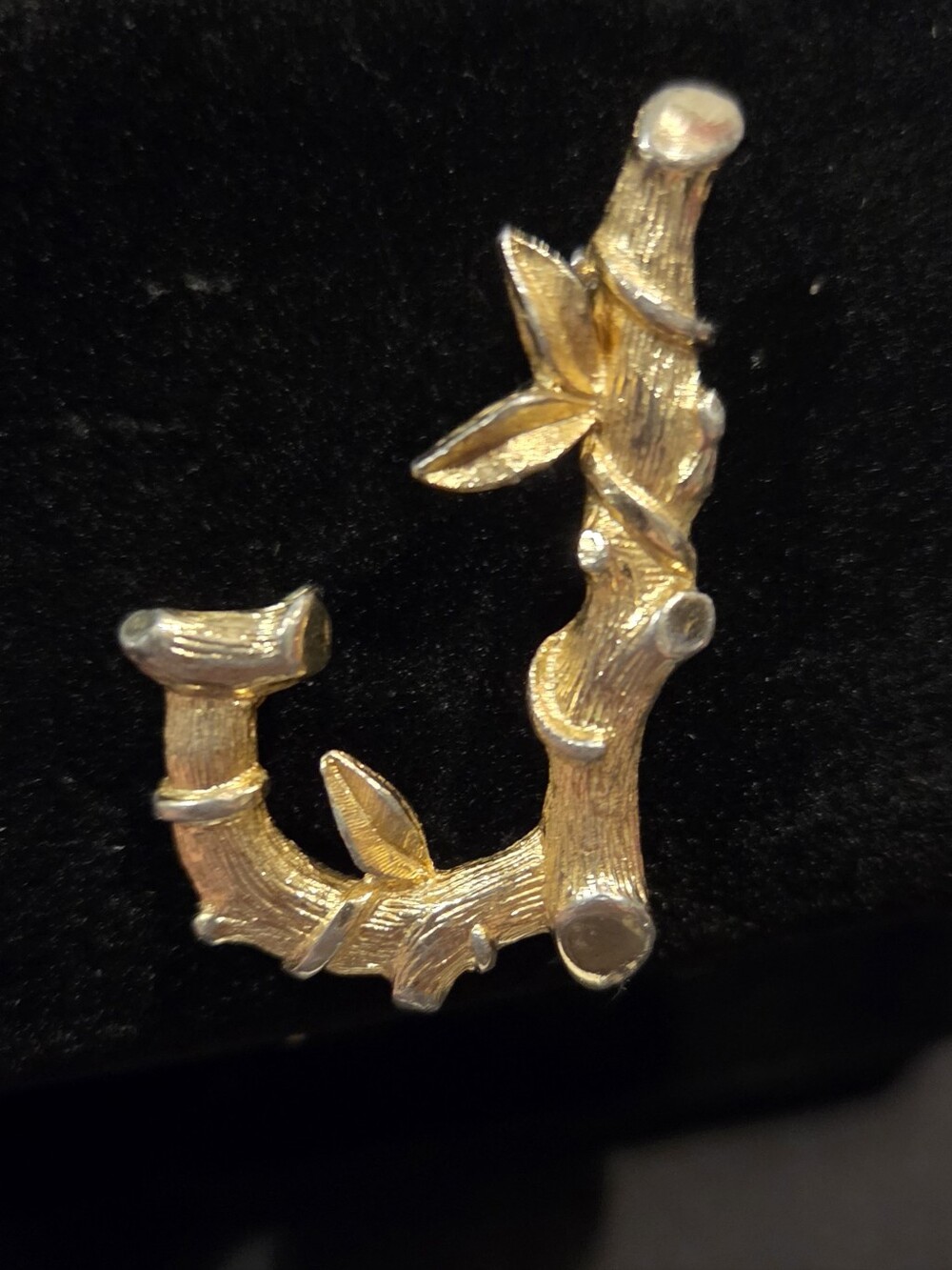VINTAGE SARAH CIVENTRY "J" BROOCH